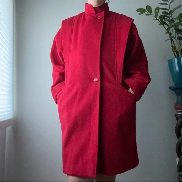 Vintage Ruby Red Women's Cape Coat - Picture 2 of 12